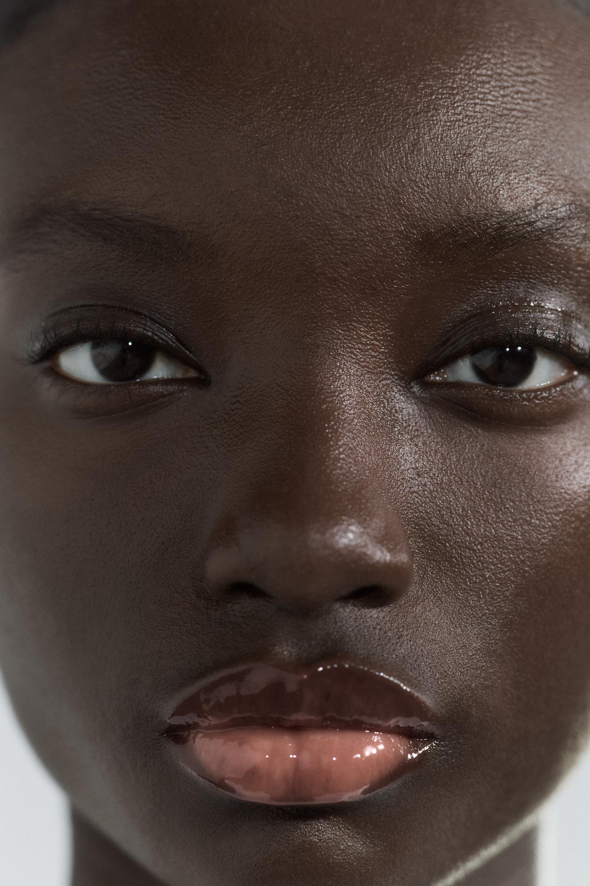 ZARA NOURISHING JELLY LIP OIL