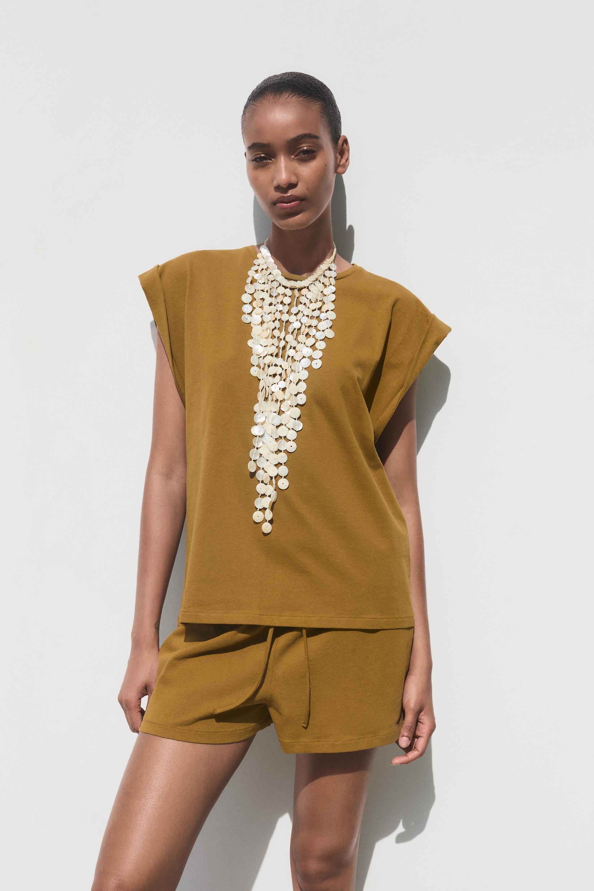 DROP SHOULDER TEXTURED T-SHIRT