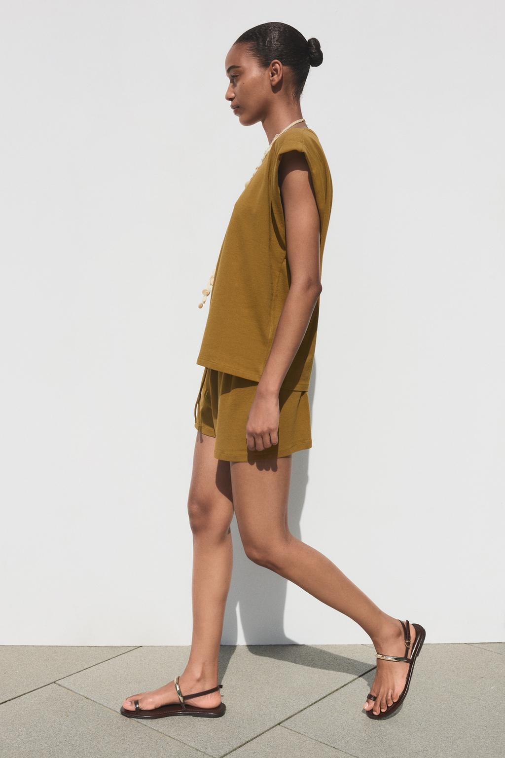 DROP SHOULDER TEXTURED T-SHIRT