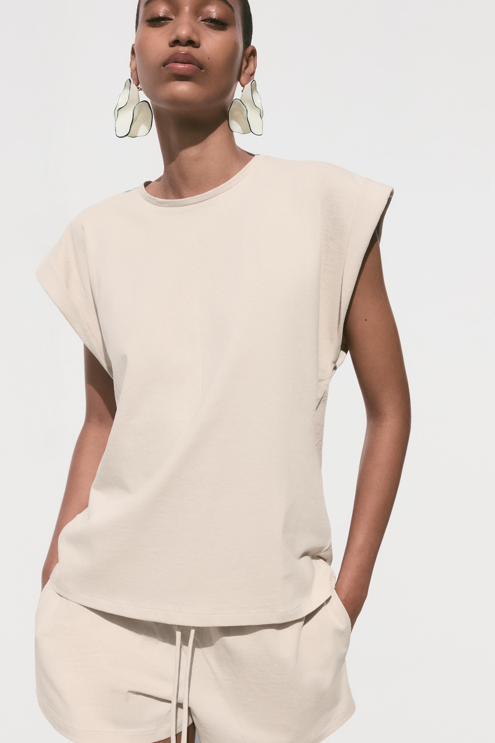 DROP SHOULDER TEXTURED T-SHIRT