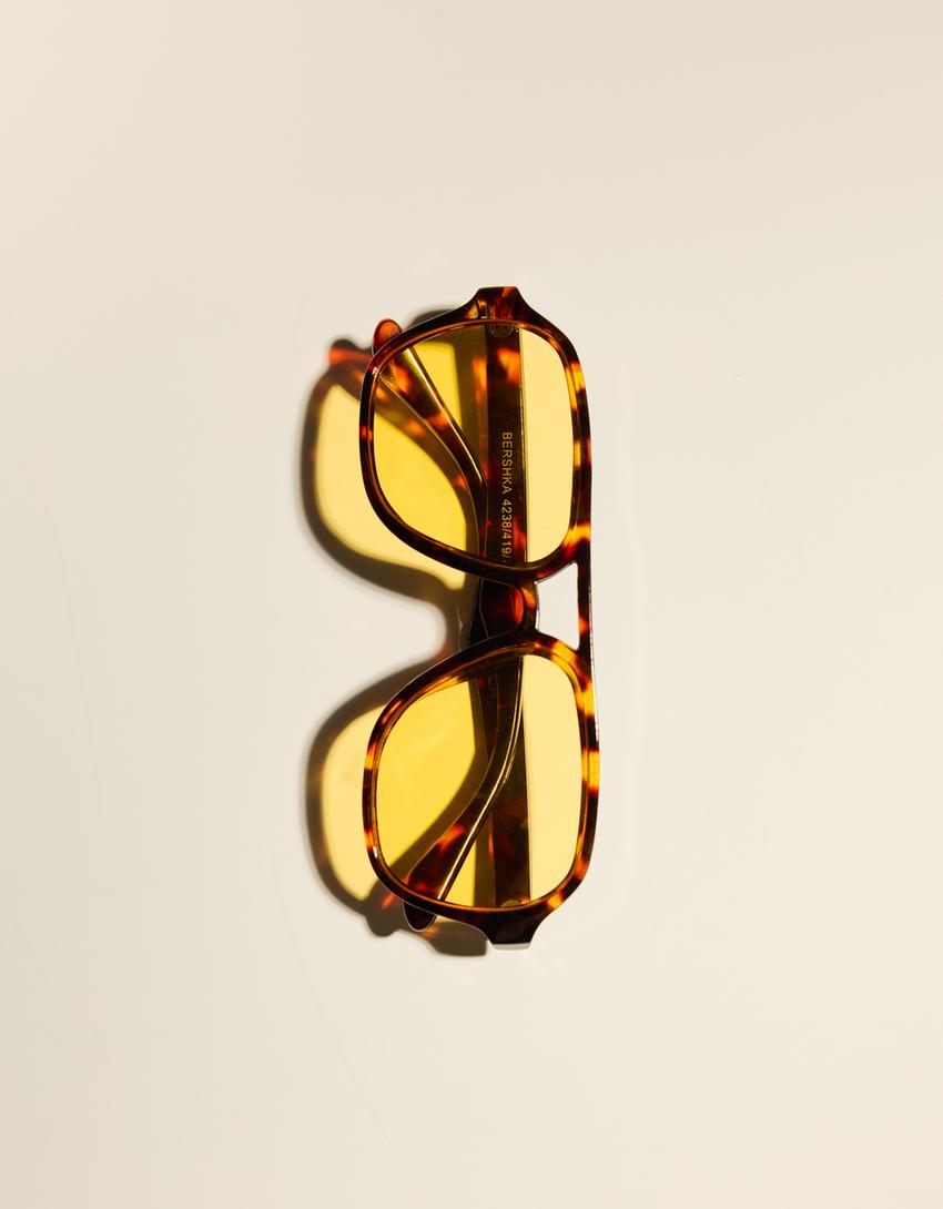Retro sunglasses