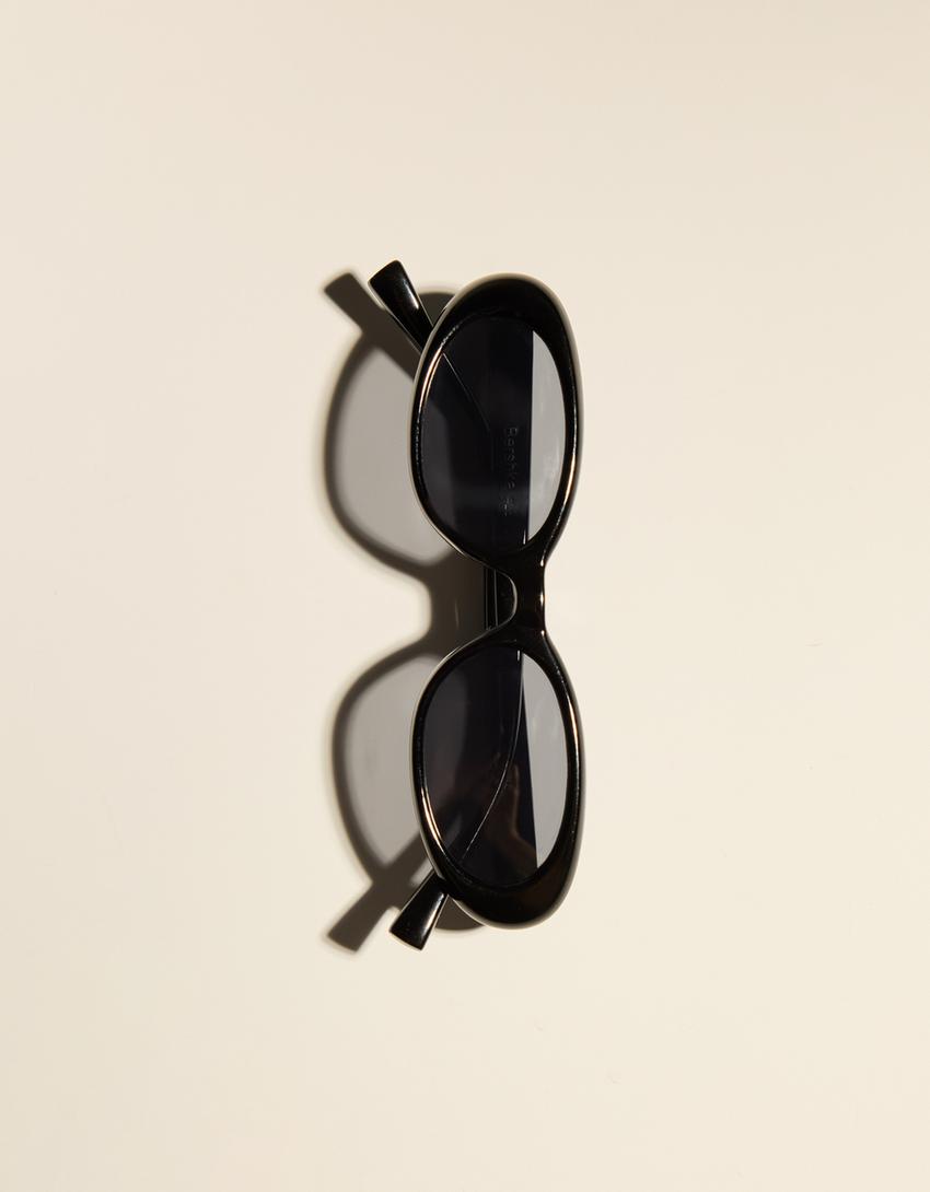 Epoxy oval sunglasses