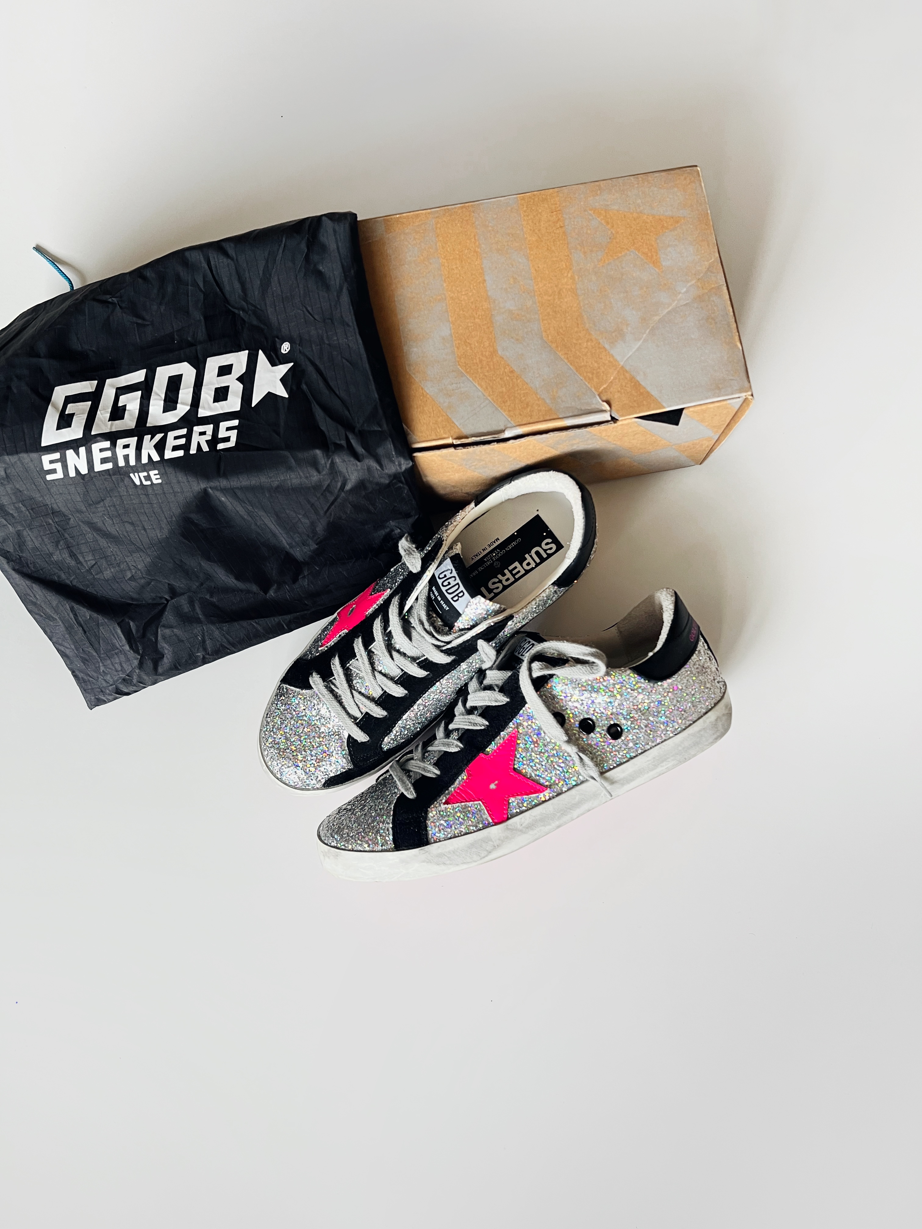 Silver/ fluor pink Superstar