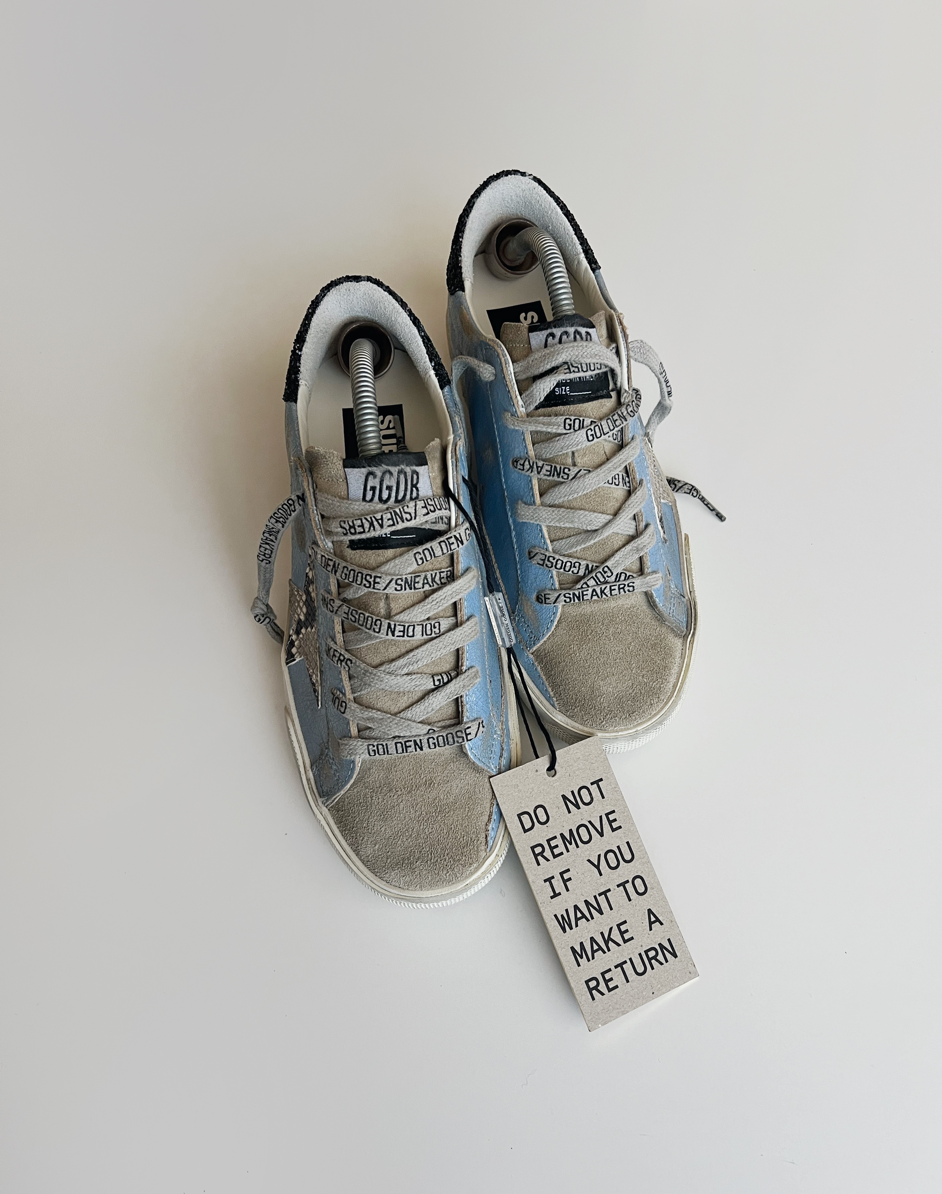 Light blue Superstar