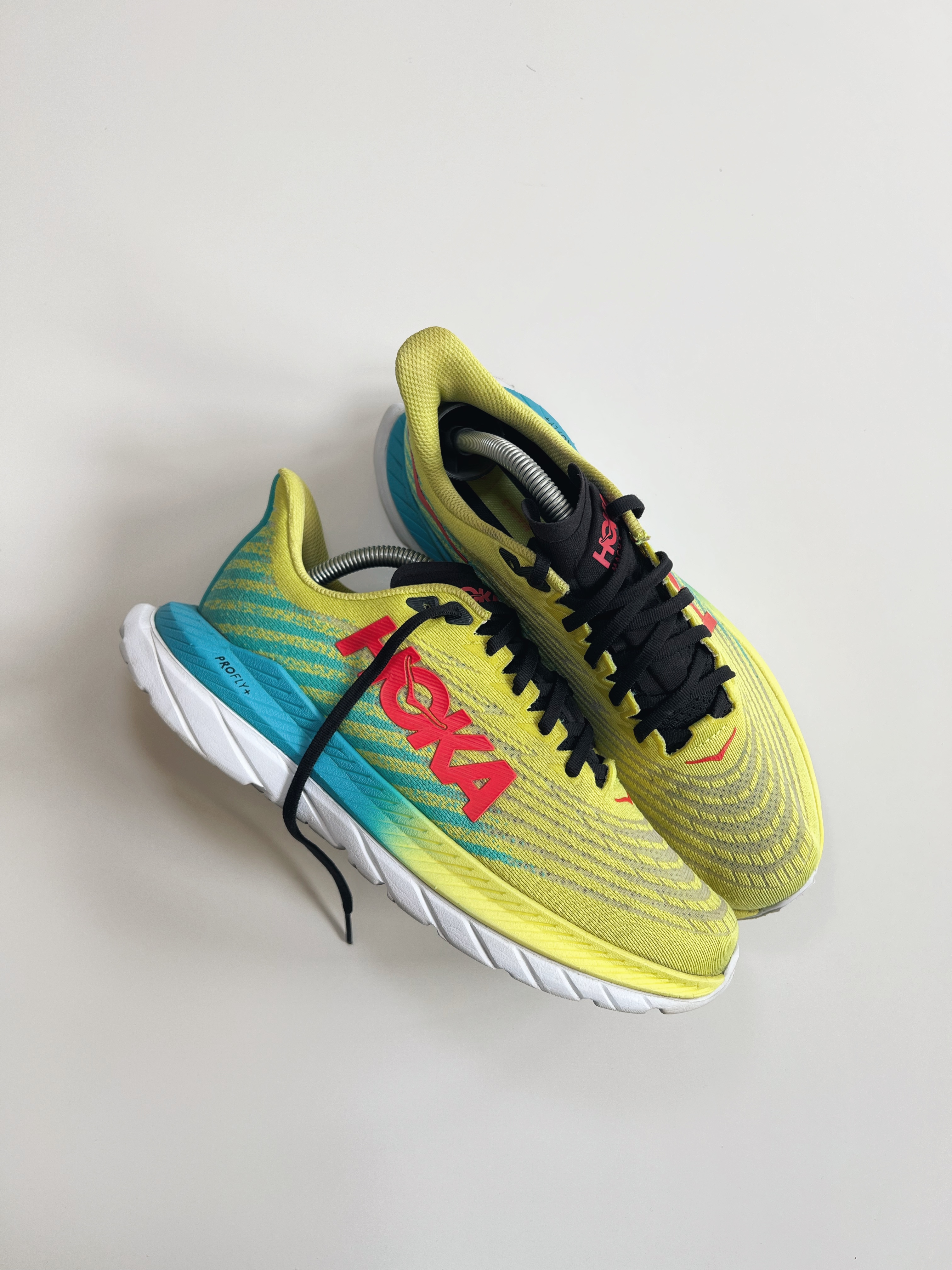 HOKA MACH 5