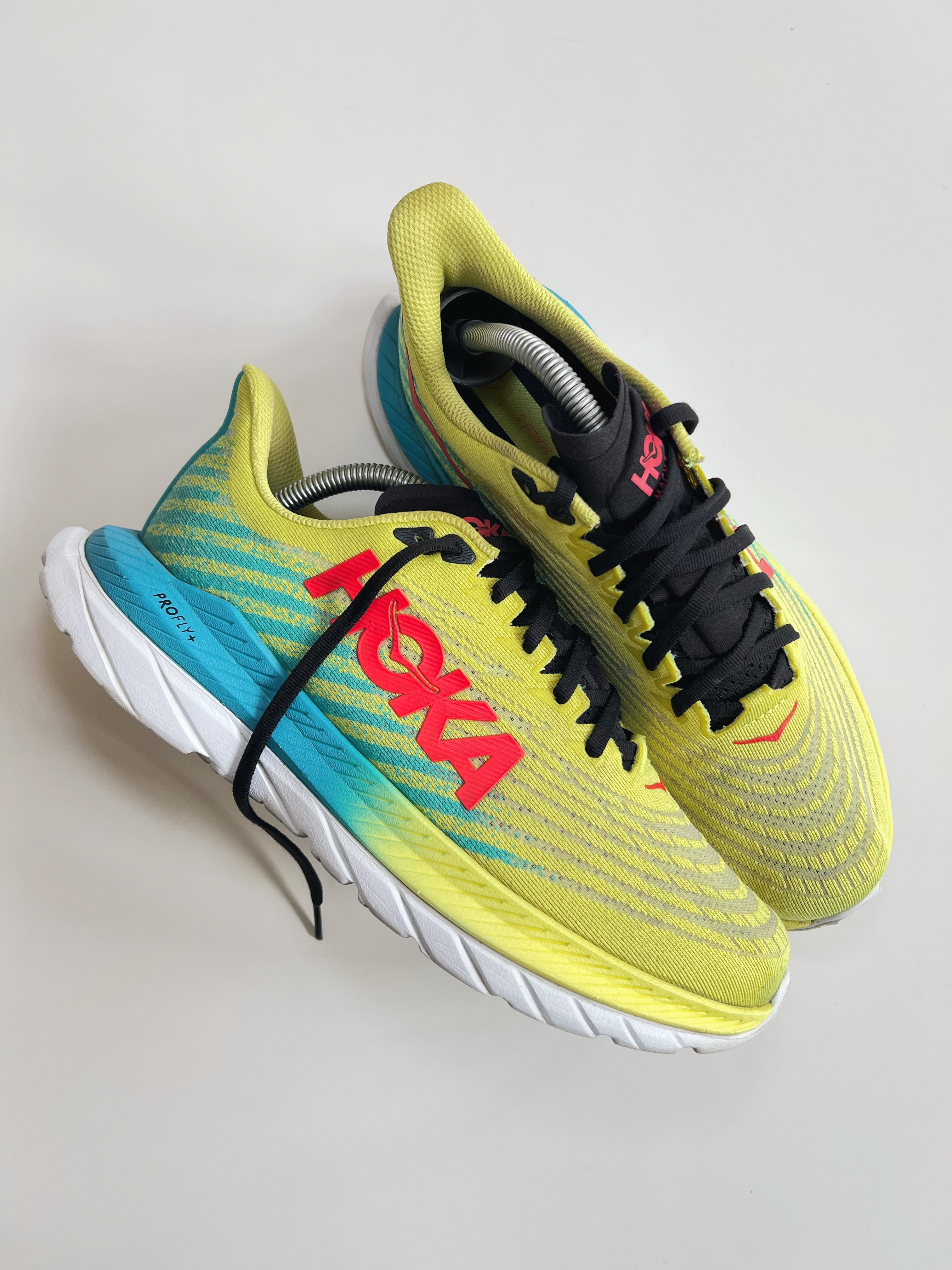 HOKA MACH 5