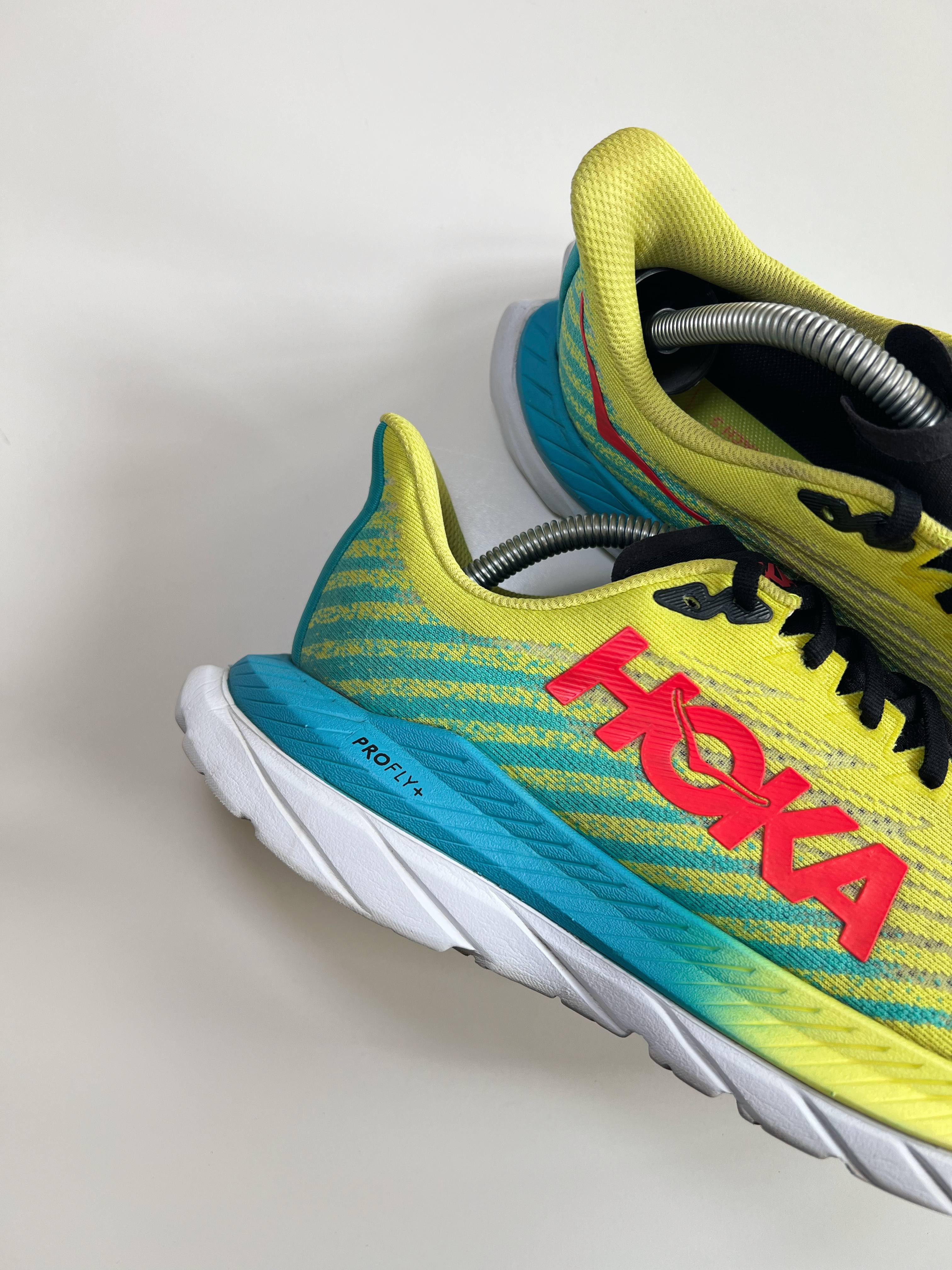HOKA MACH 5