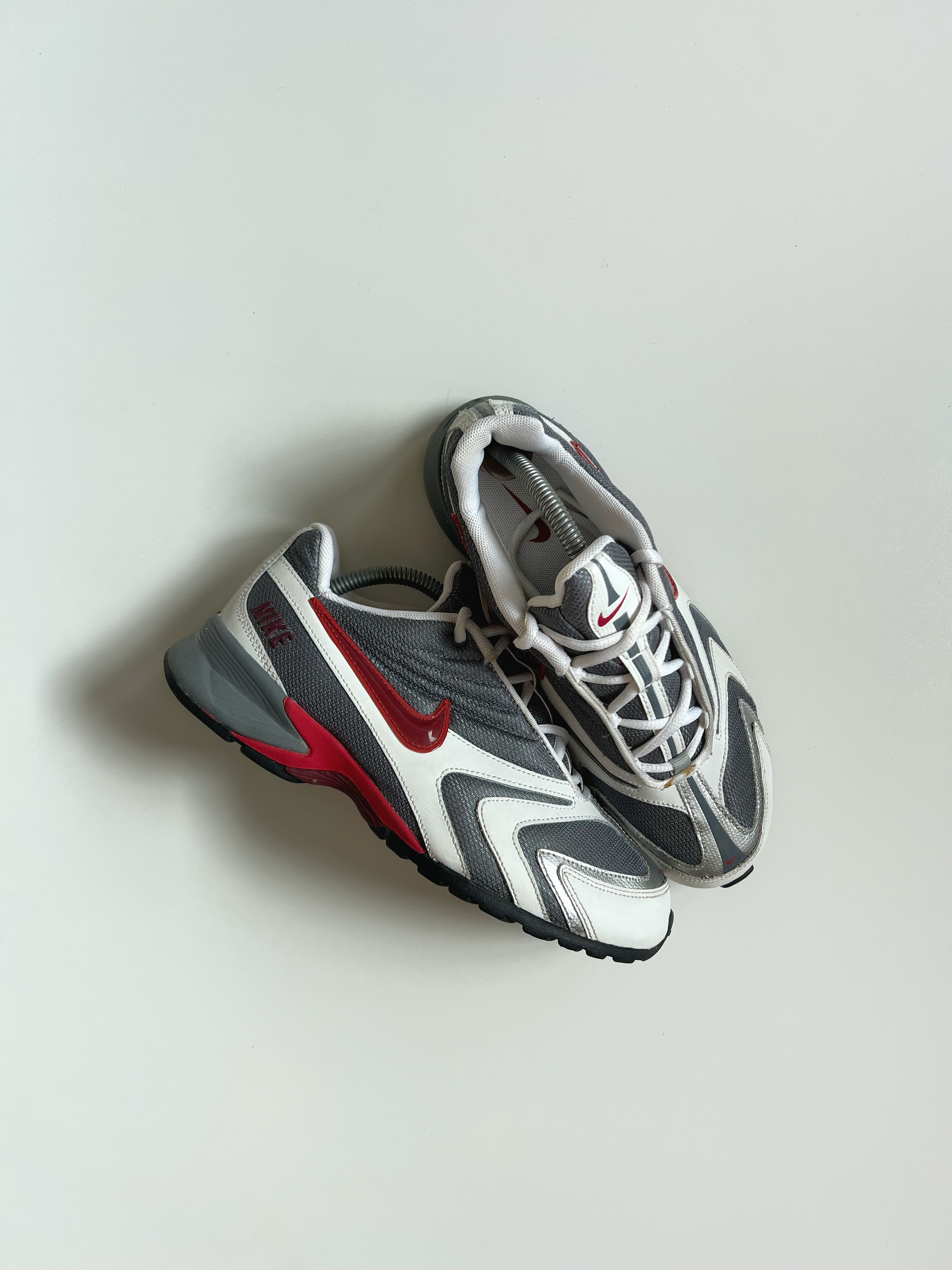Nike Y2k Style