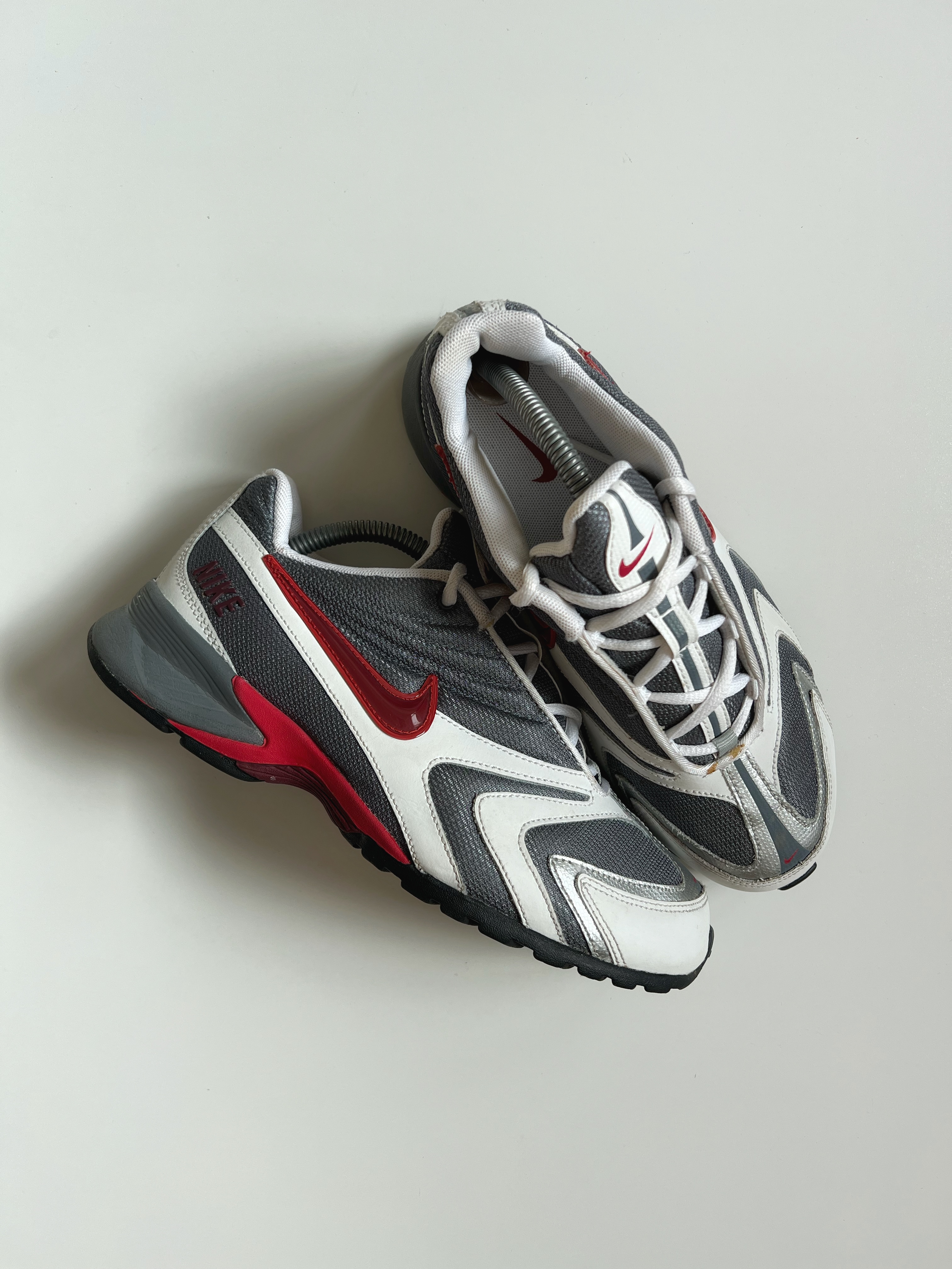 Nike Y2k Style