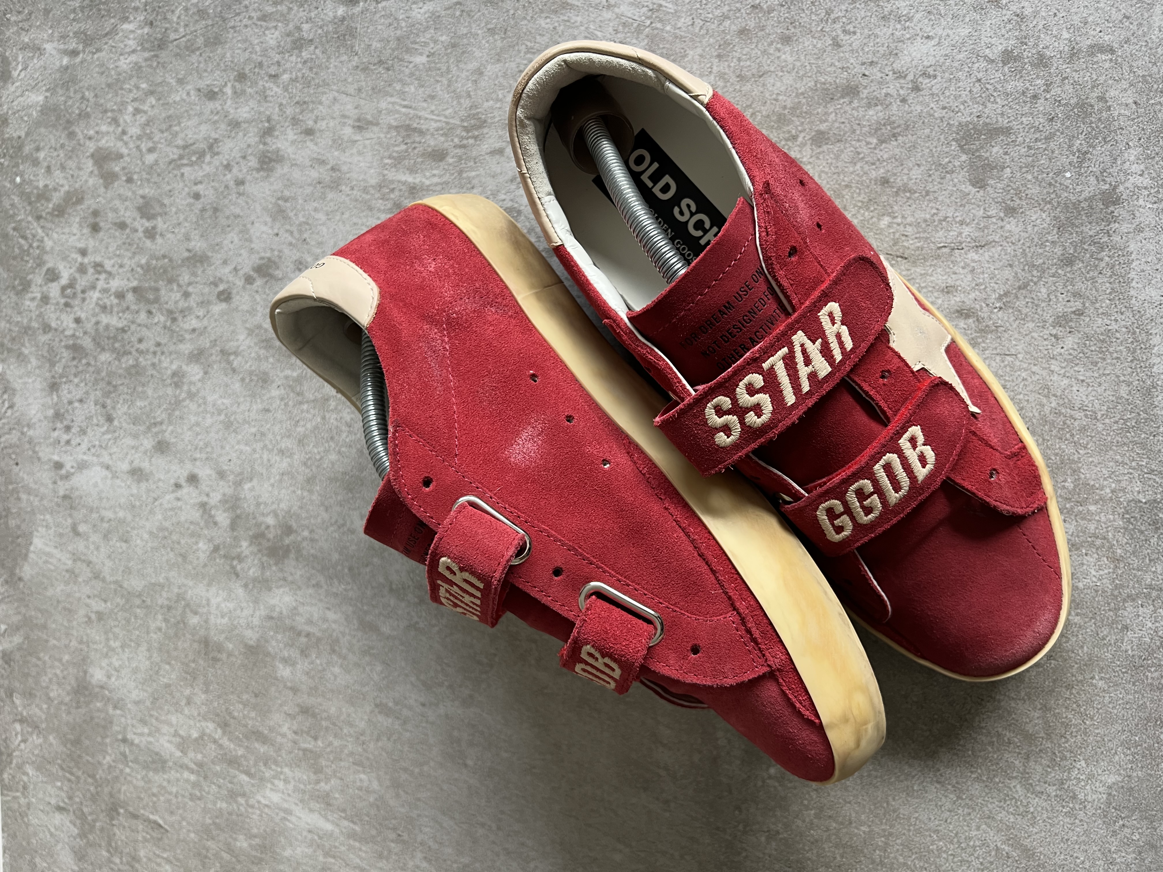 Red Old School Golden Goose 