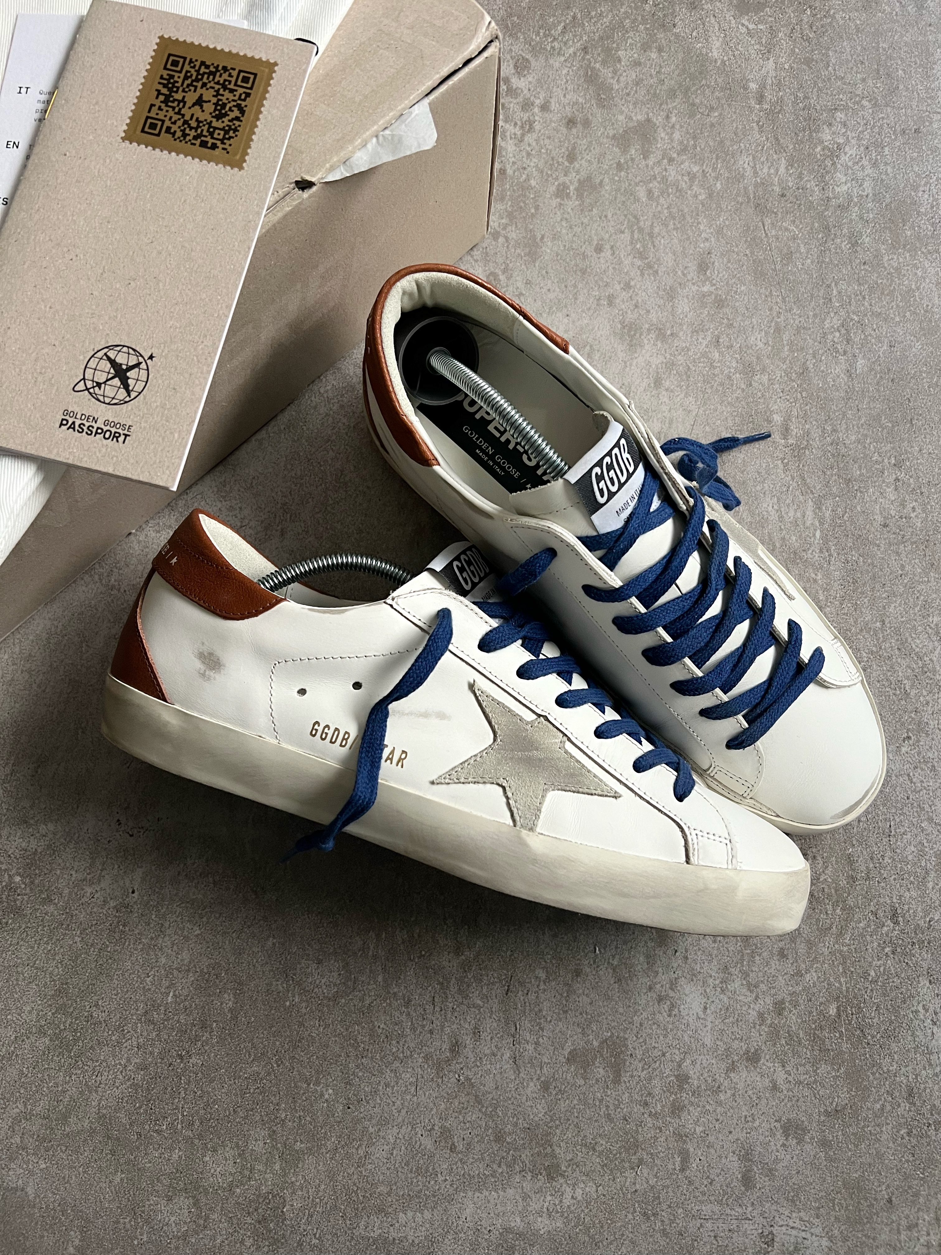 Golden Goose Superstar Classic White/Brown with blue laces