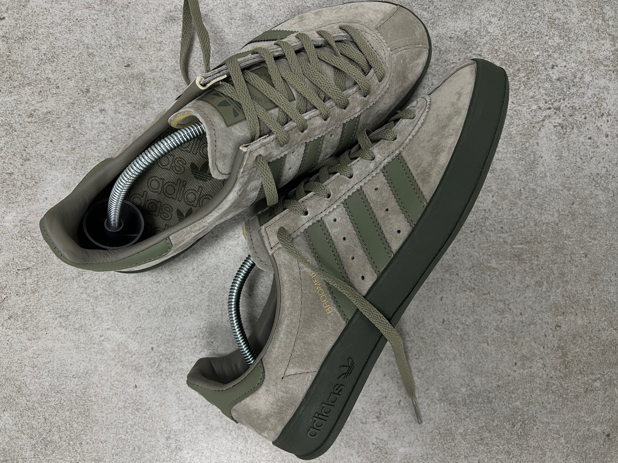 Adidas Spezial Broomfield caki