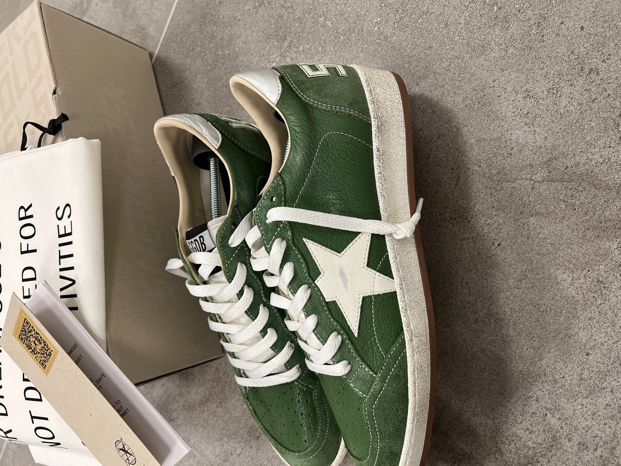 Golden Goose Ball Star Green & White