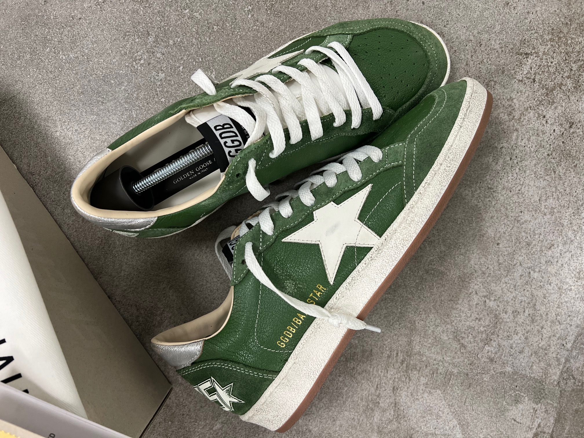 Golden Goose Ball Star Green & White