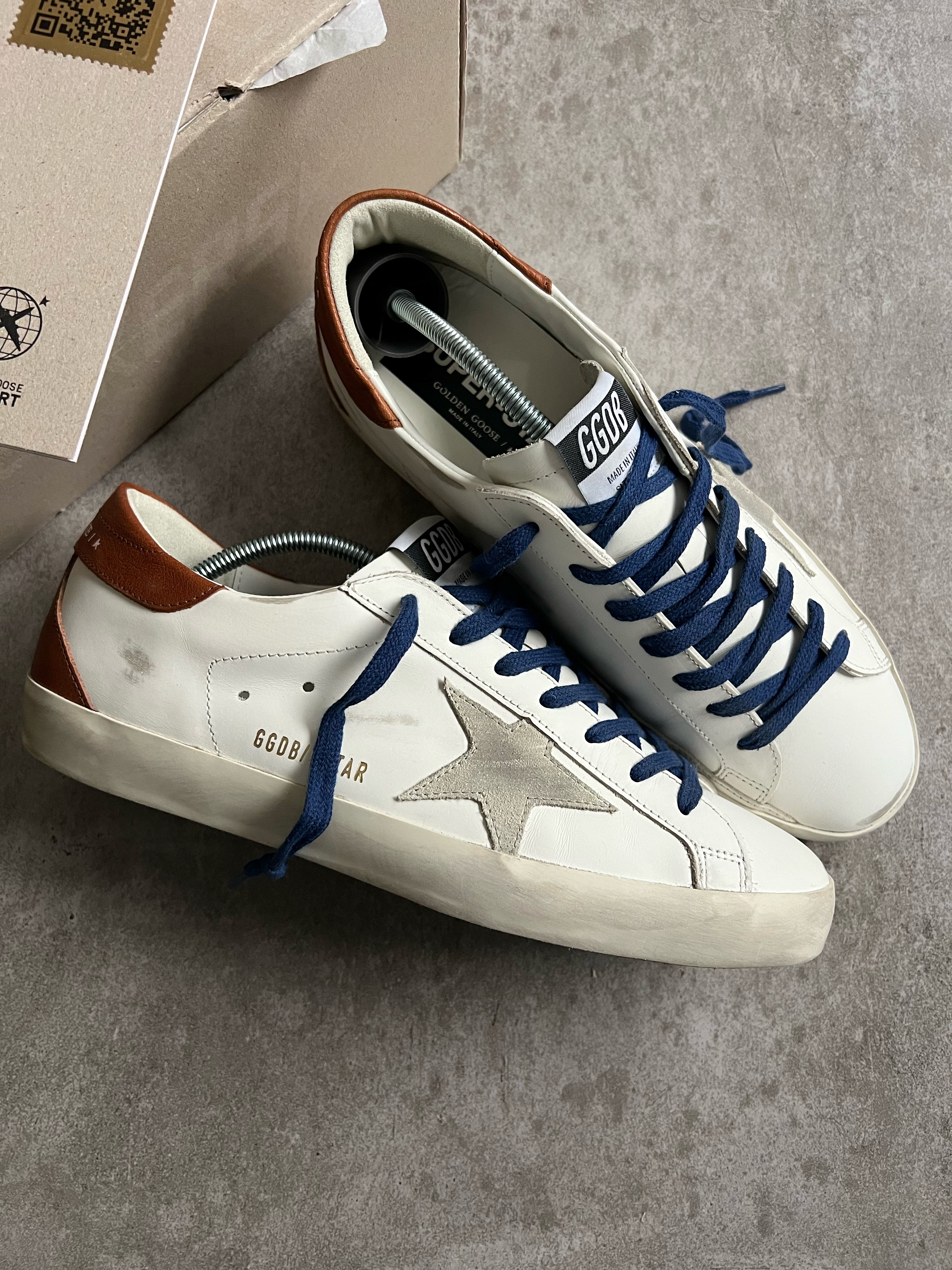 Golden Goose Superstar Classic White/Brown with blue laces