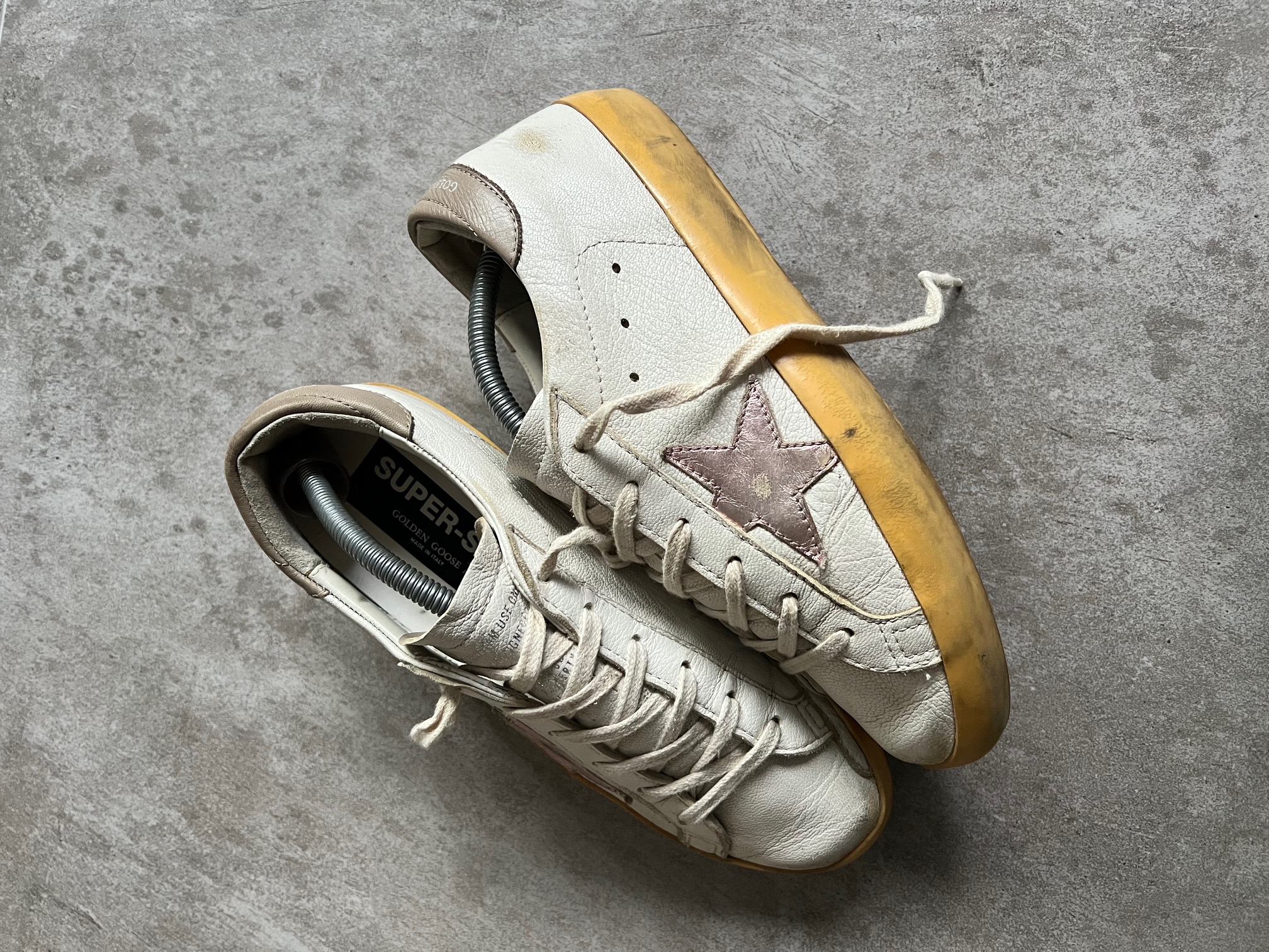 Golden Goose Superstar
