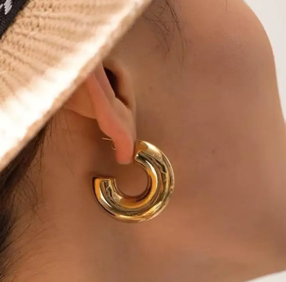TEULRIP Exaggerated Thick Metal C-Shaped Hoop Earrings for Girls & Women