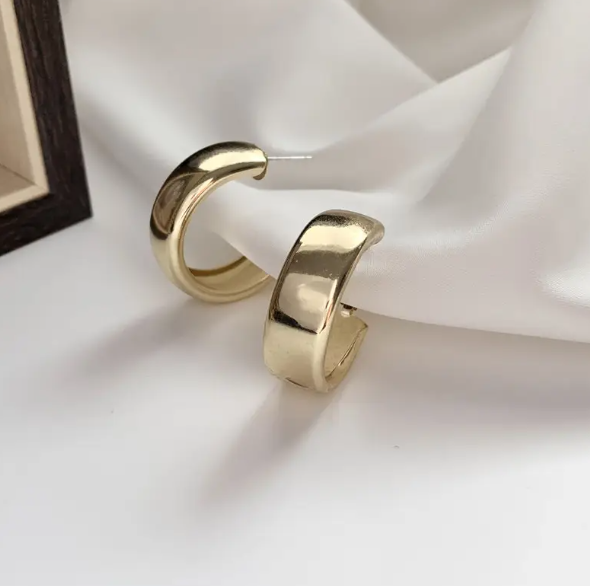 Teulrip Korean Hoop Geometry Earrings  Trendy Jewelry for Girls & Women