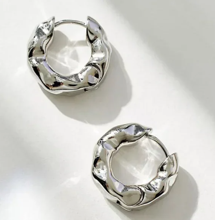 Teulrip Simple Wave Ruffles Metal Hoop Earrings  Stylish Fashion Jewelry for Girs & Women