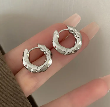 Teulrip Simple Wave Ruffles Metal Hoop Earrings  Stylish Fashion Jewelry for Girs & Women