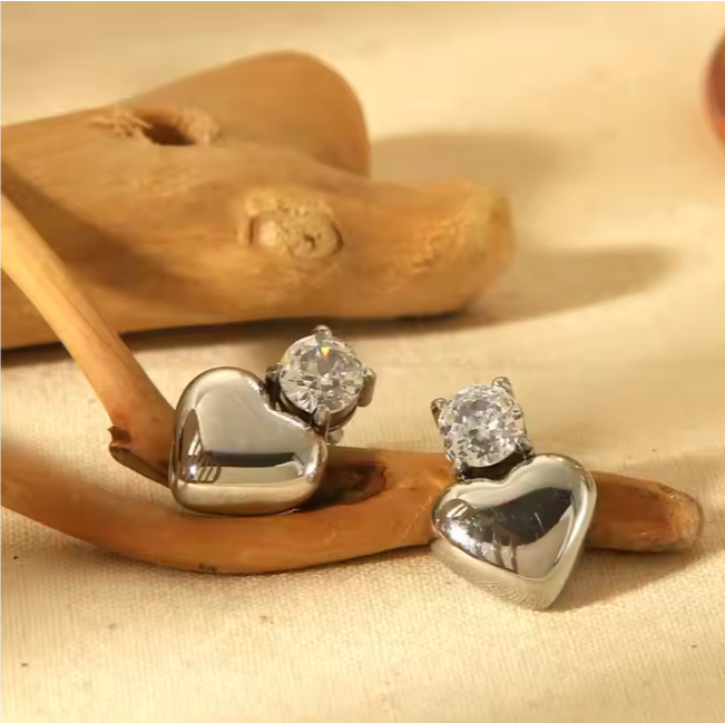 Teulrip Sweet Heart Studs Hypoallergenic & Waterproof Stainless Steel Earrings for Girls & Women