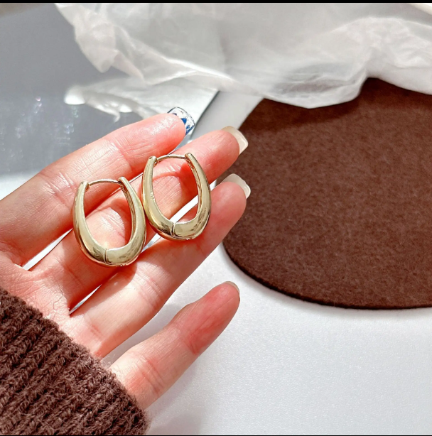 TEULRIP Geometric Gold-Plated Circle Hoop Earrings – Fashion Jewelry for Girls & Women