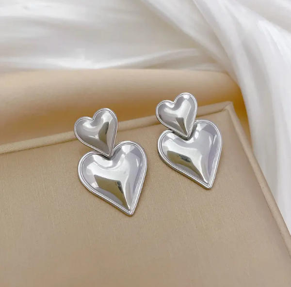 Teulrip Silver Love Earrings  Lightweight Heart Design Jewelry for Girls & Women