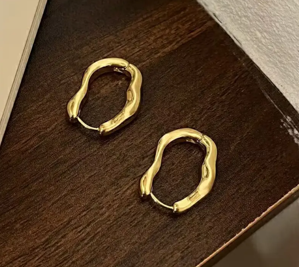 Teulrip New Golden Irregular Hoop Shape Earrings for Girls & Women