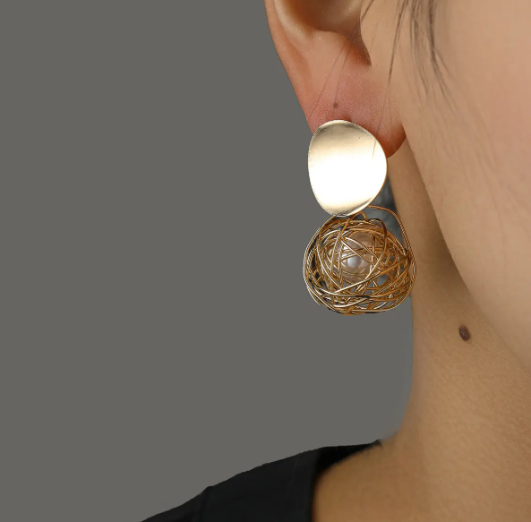 Teulrip Fashion Statement Ball Rapping Earrings Geometric Ball Hanging Drop Dangle Earrings for Girls & Women