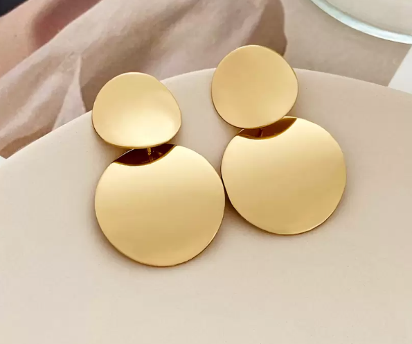 Teulrip Simple and Retro Round Golden Earrings for Girls & Women
