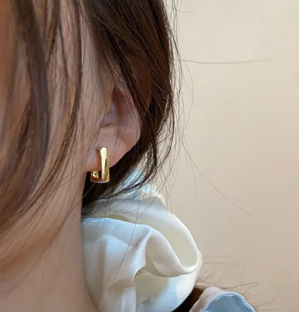 Teulrip Silver Needle Korean New Square Design Hoop Earrings for Girls & Women