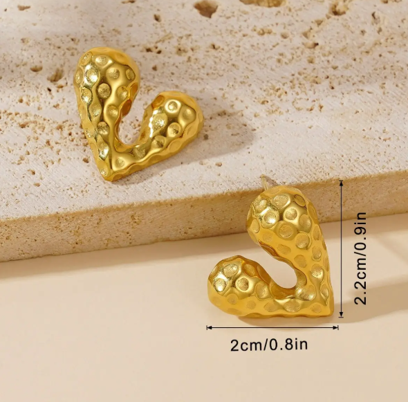 Teulrip Waterproof Hypoallergenic Stainless Steel Hammered Valentine Love Heart Stud Earrings for Girls & Women