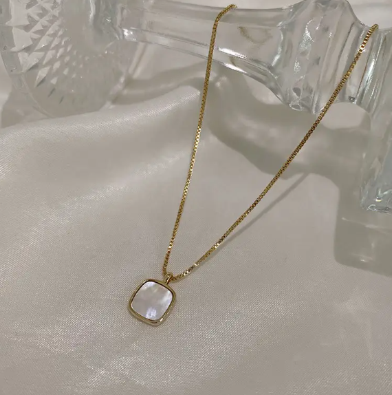 TEULRIP Stainless Steel Geometric Style White Pendant Necklace for Girls & Women