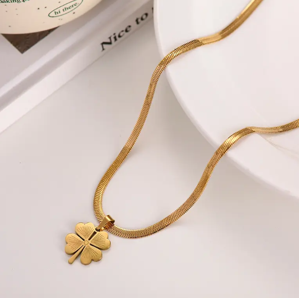 TEULRIP Stainless Steel Boho Snake Herringbone Blade Chain Necklace with Classic Clover Pendant for Girls & Women