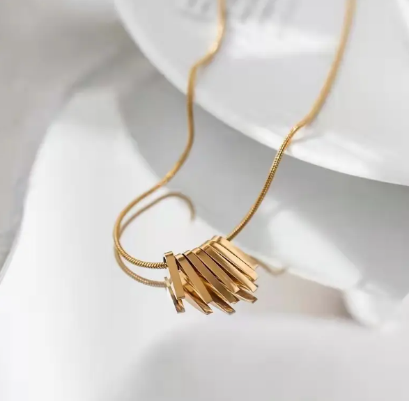 TEULRIP Luxury Gold Plated Stainless Steel Irregular Small Square Pendant, Geometric Block Pendant Necklace for Girls & Women