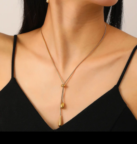 TEULRIP Snake Bone Chain Necklace