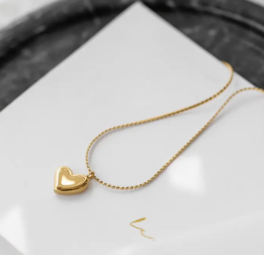 TEULRIP Gold Color Fashion Valentine Heart Chain Stainless Steel, No Fade Necklace for Girls & Women