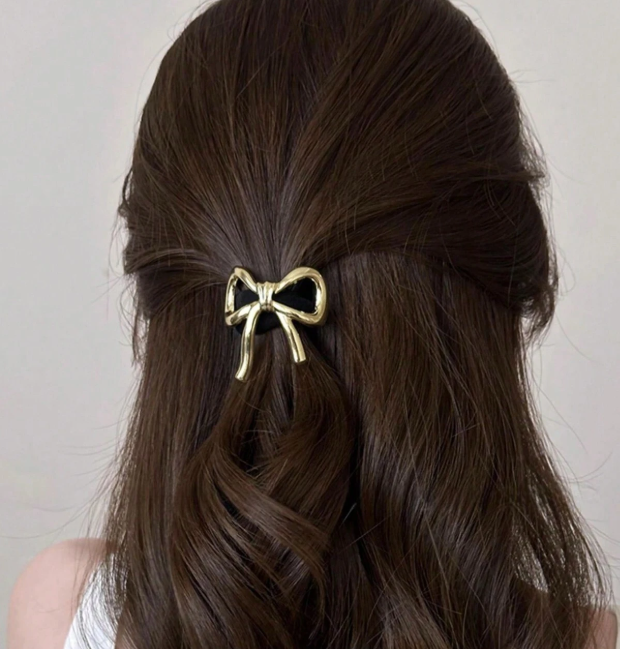 TEULRIP Bowknot Metal Hair Cuffs – Elegant & Stylish Hair Accessories