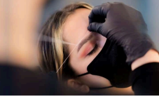 Depilación Cejas en Hilo