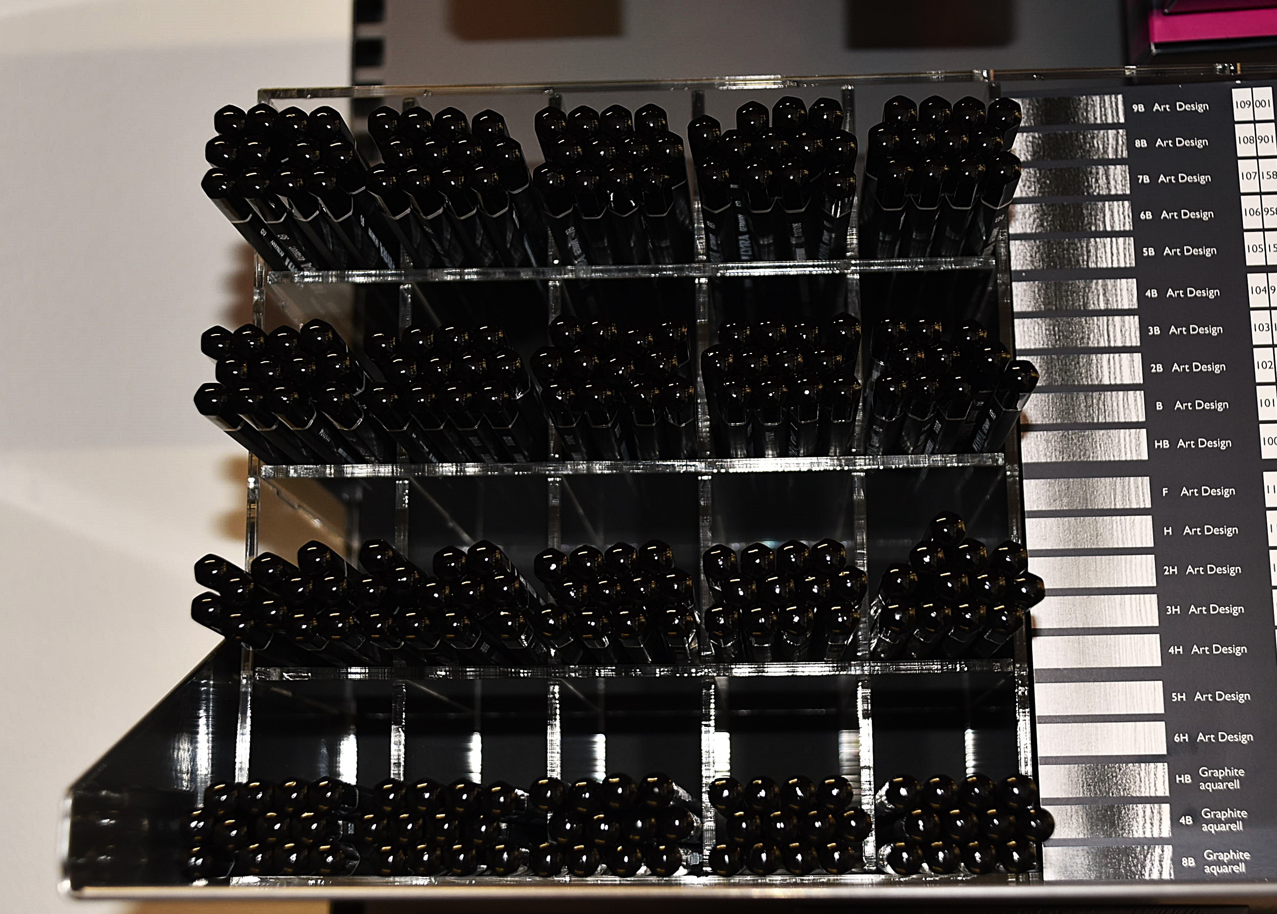 LYRA REMBRANDT MATITA ART DESIGN 