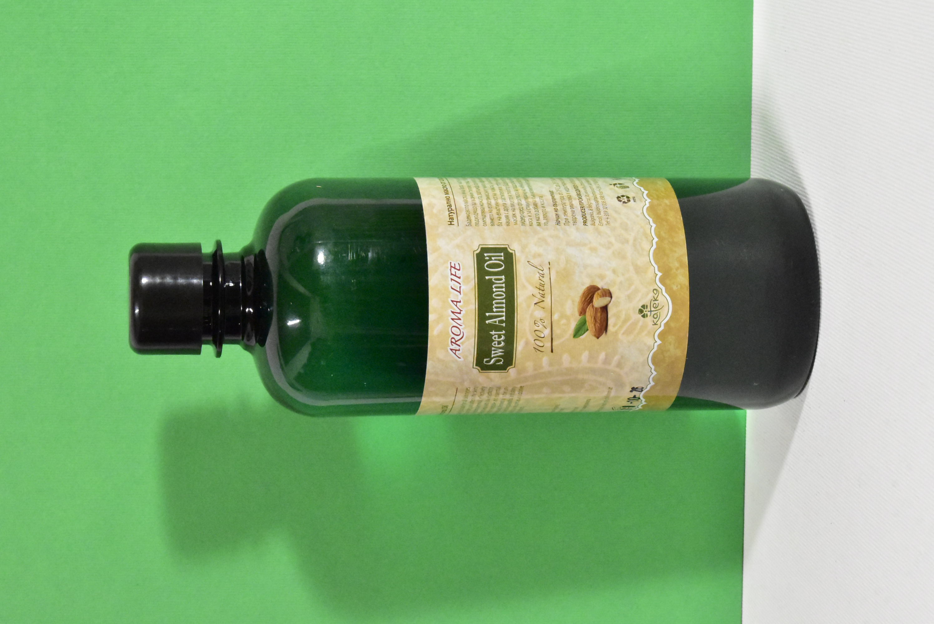 KATEKO Olio di mandorle dolci 100% naturale