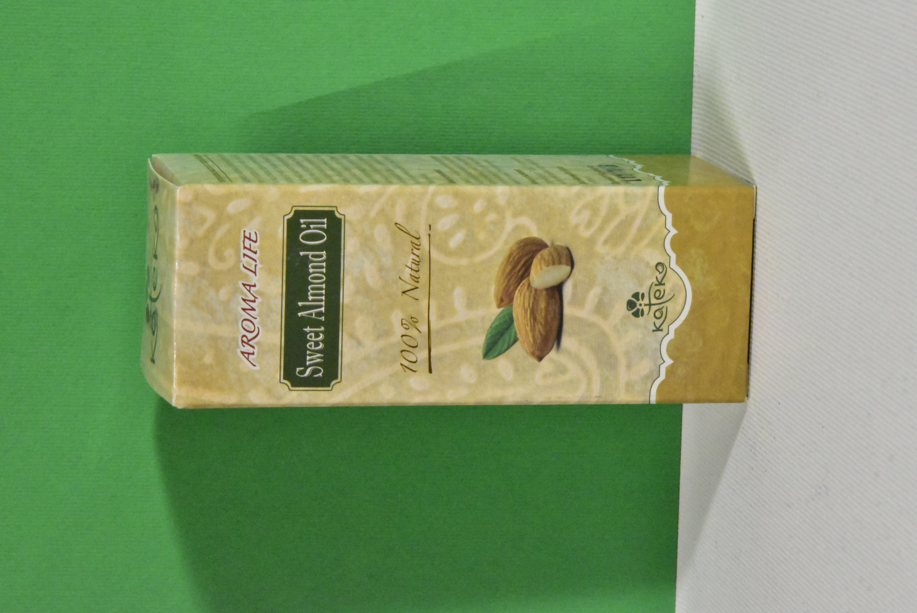 KATEKO Olio di mandorle dolci 100% naturale