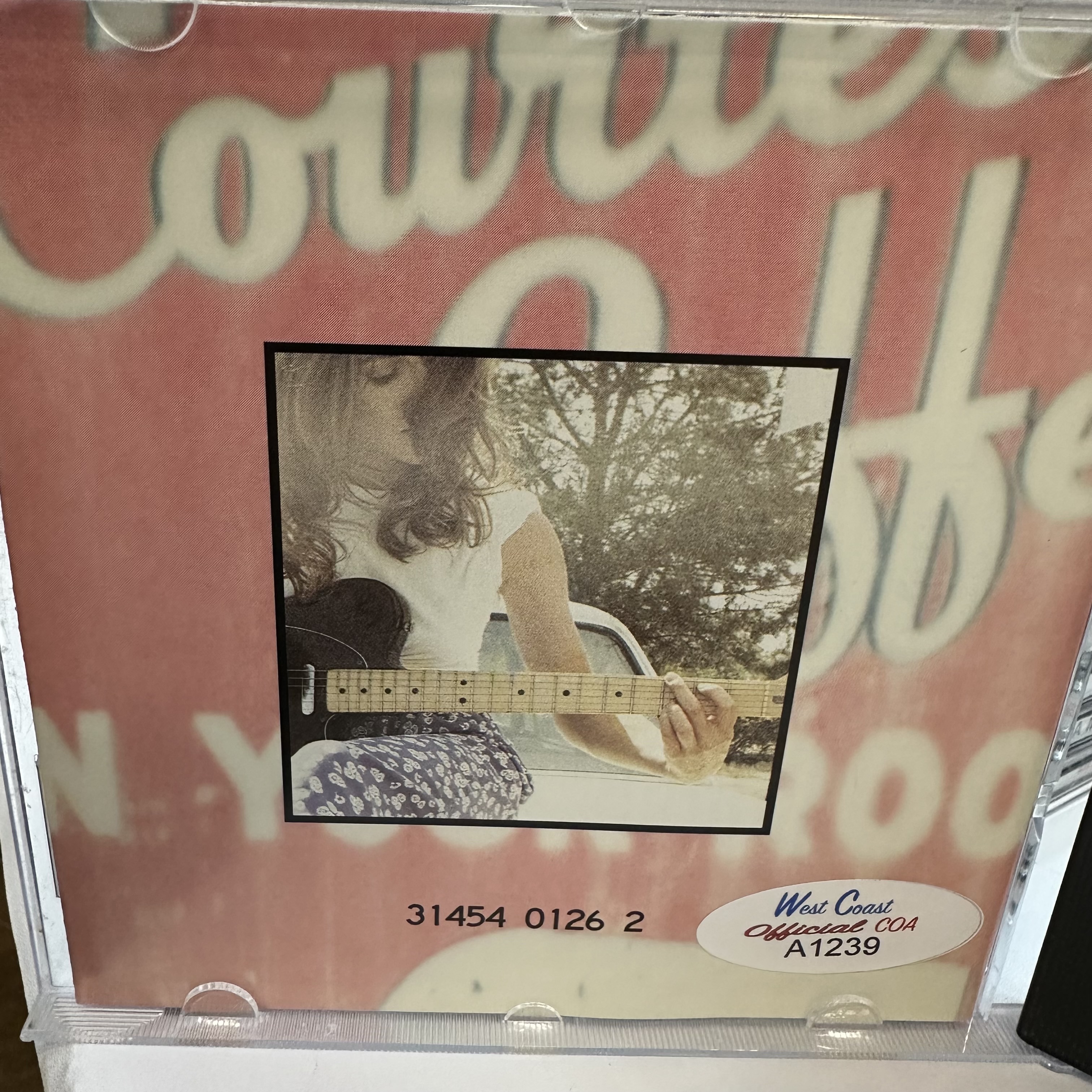 A1239 Sheryl Crow signed CD booklet