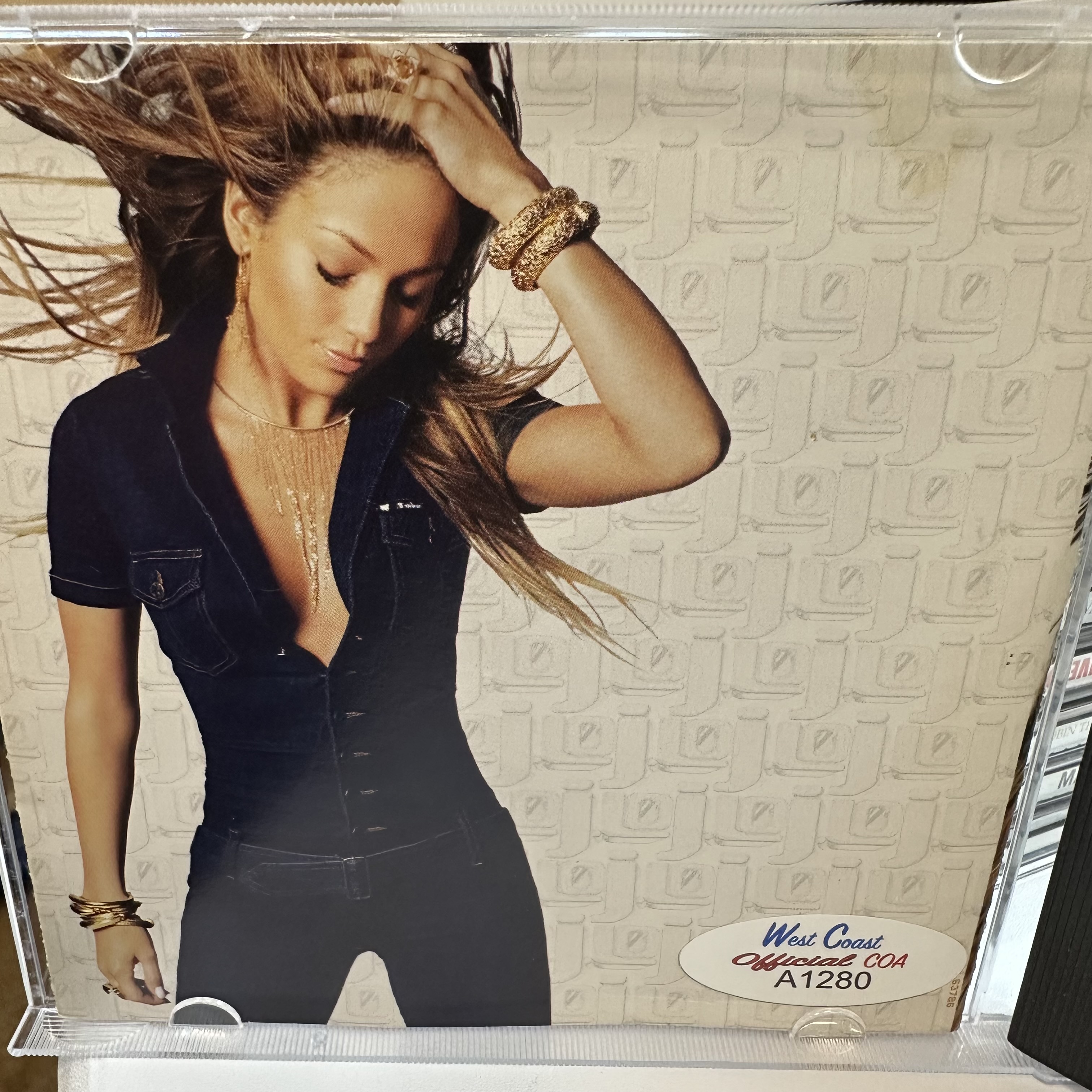A1280 Jennifer Lopez J lo signed CD booklet