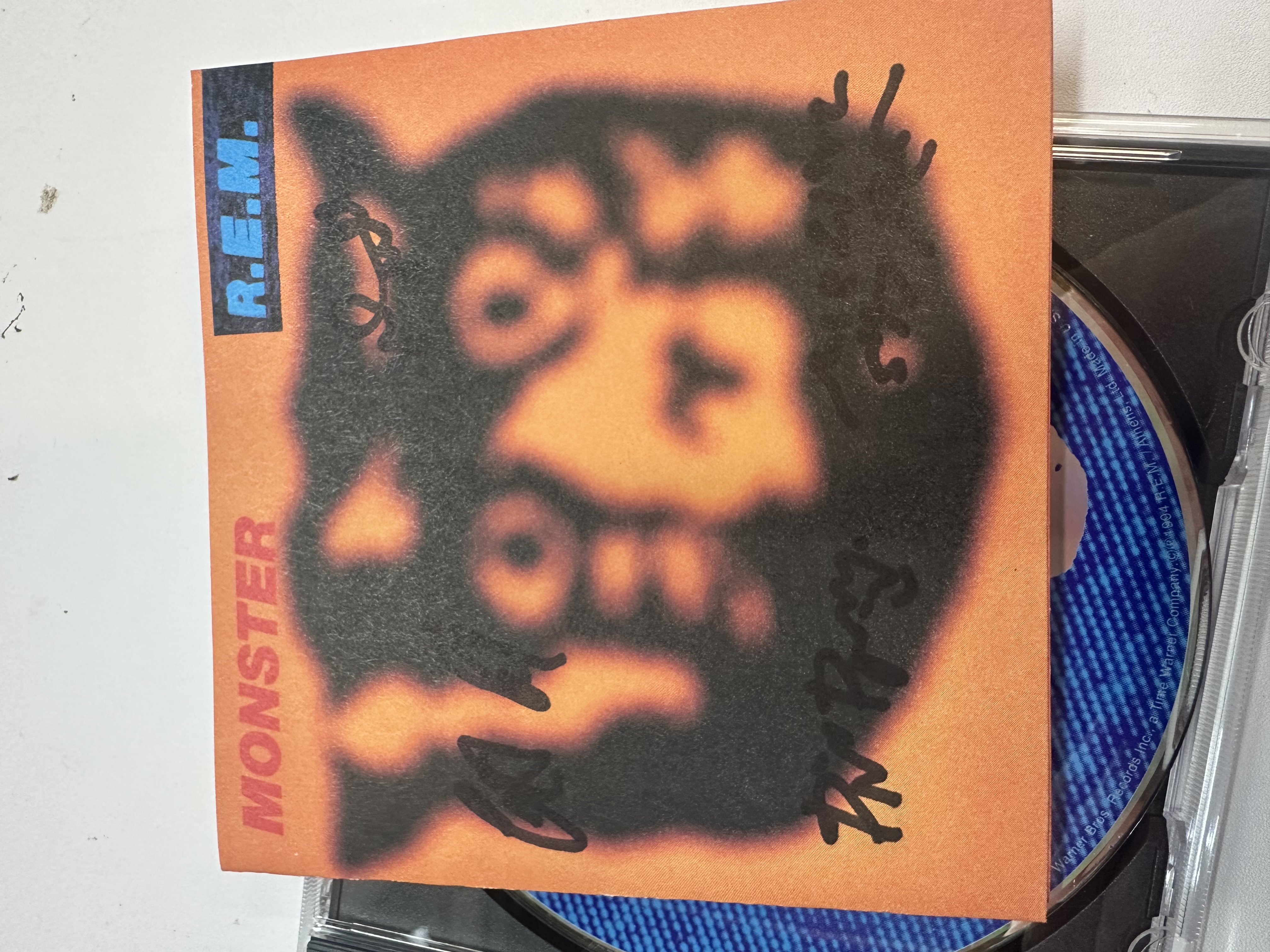 A1358 R.E.M. signed autograph CD booklet