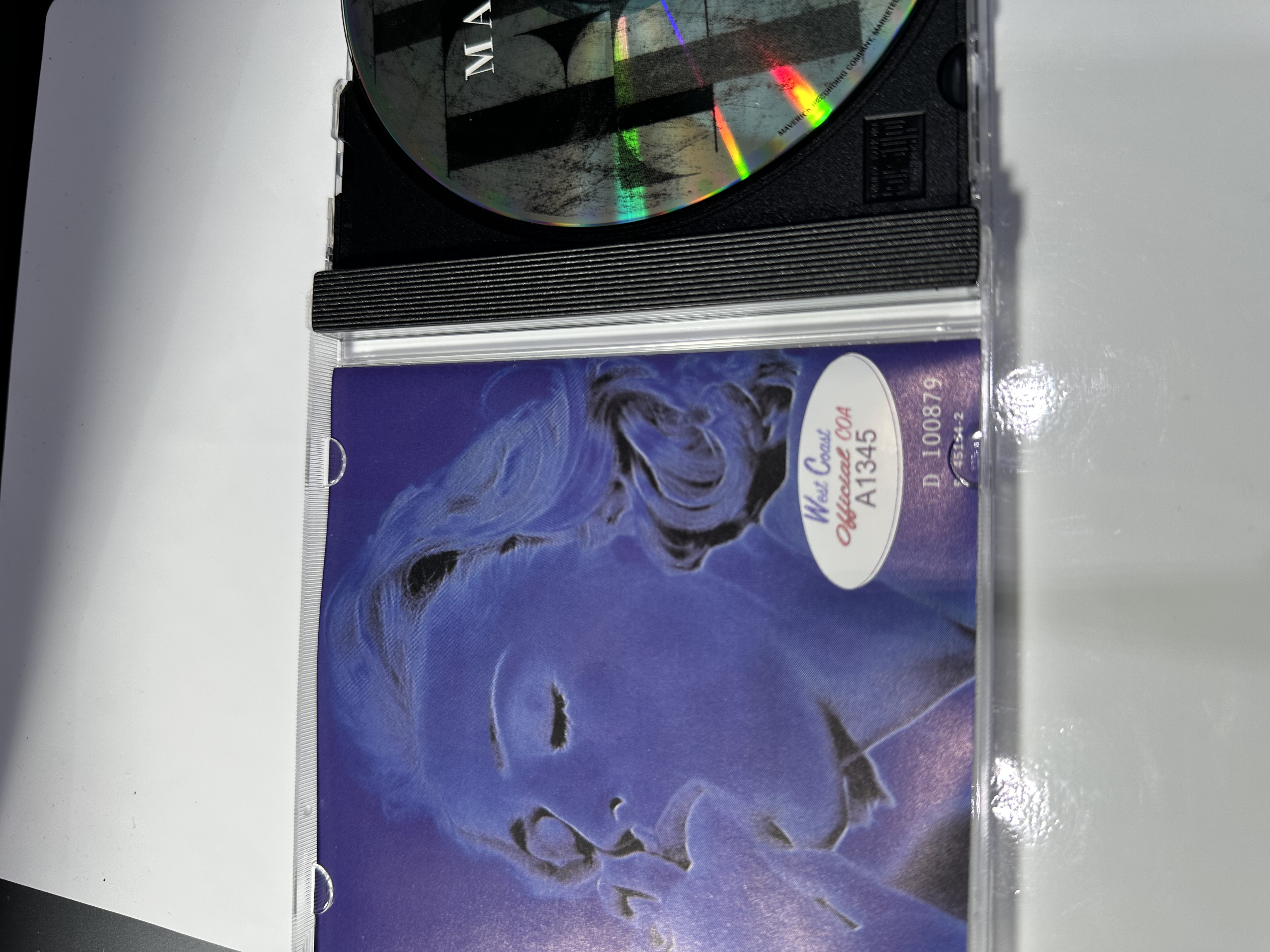 A1345 Madonna erotica signed, autographed CD booklet