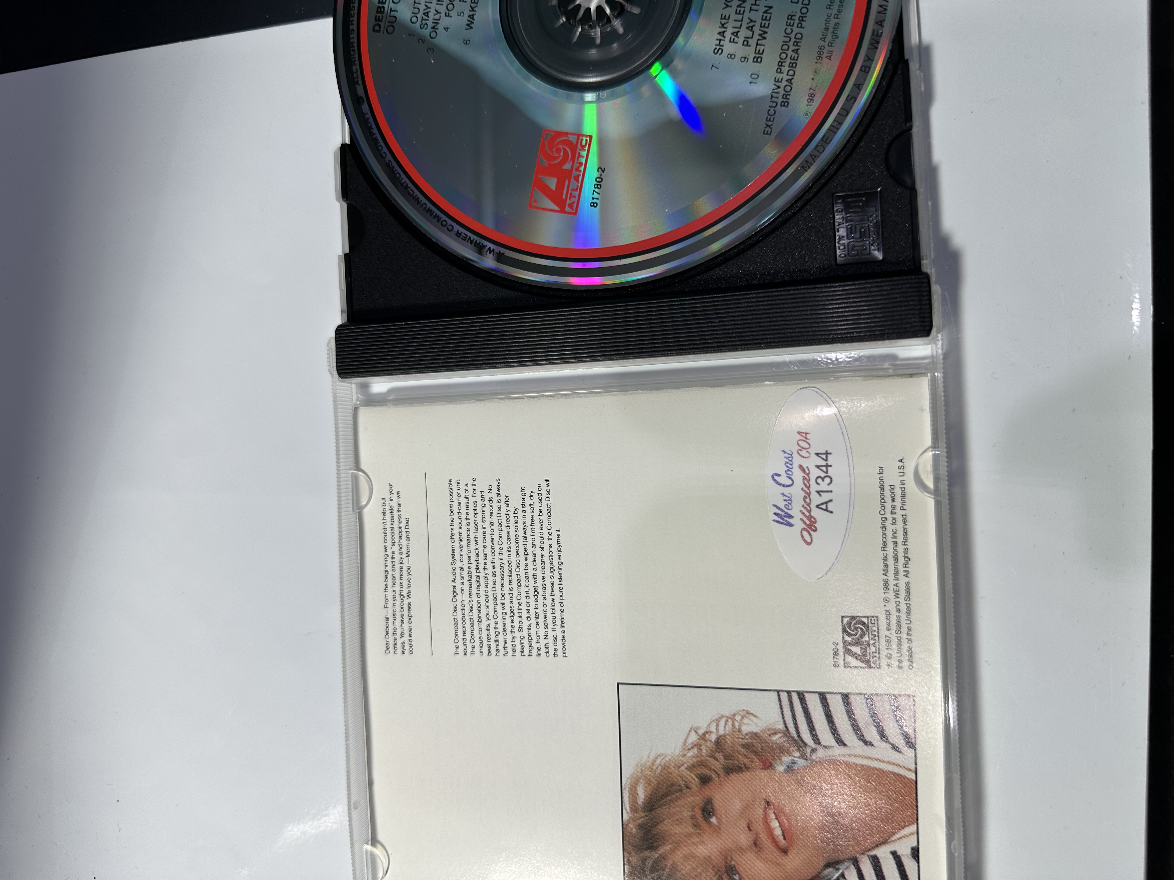 A1344 Debbie Gibson out of the blue signed autographed CD