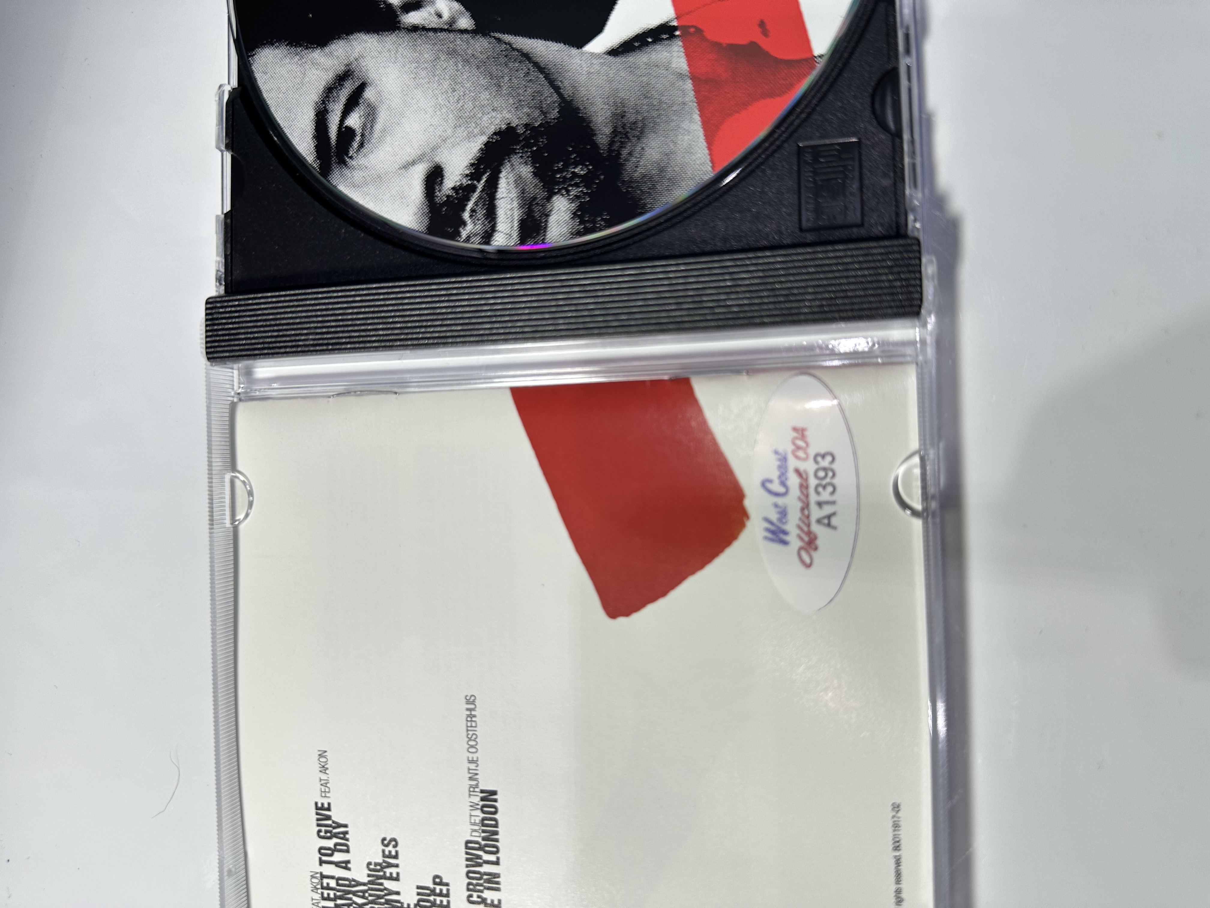 A1393 Lionel Richie just go signed autographed CD booklet