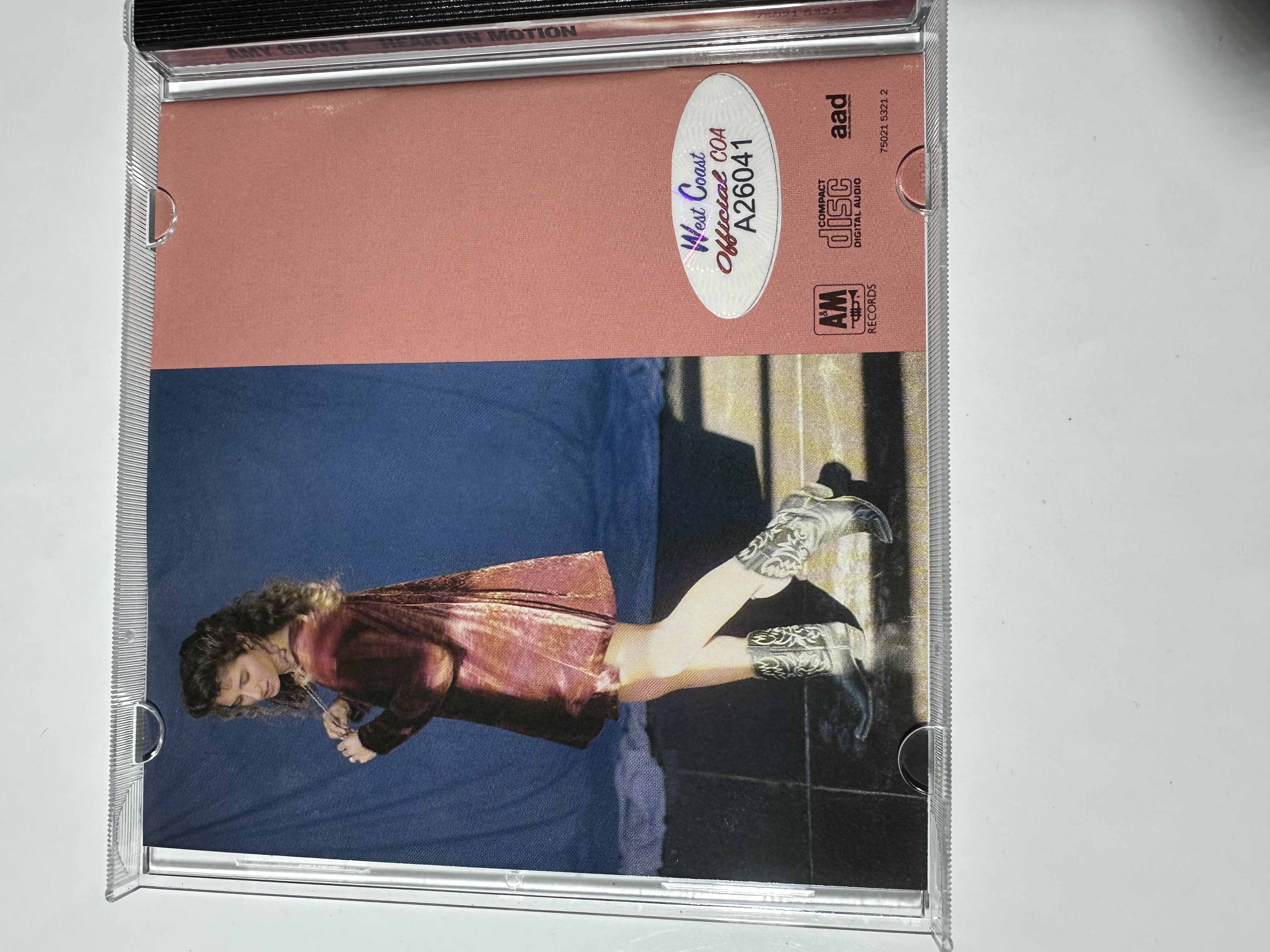 A26041 Amy Grant heart in motion signed autographed CD booklet