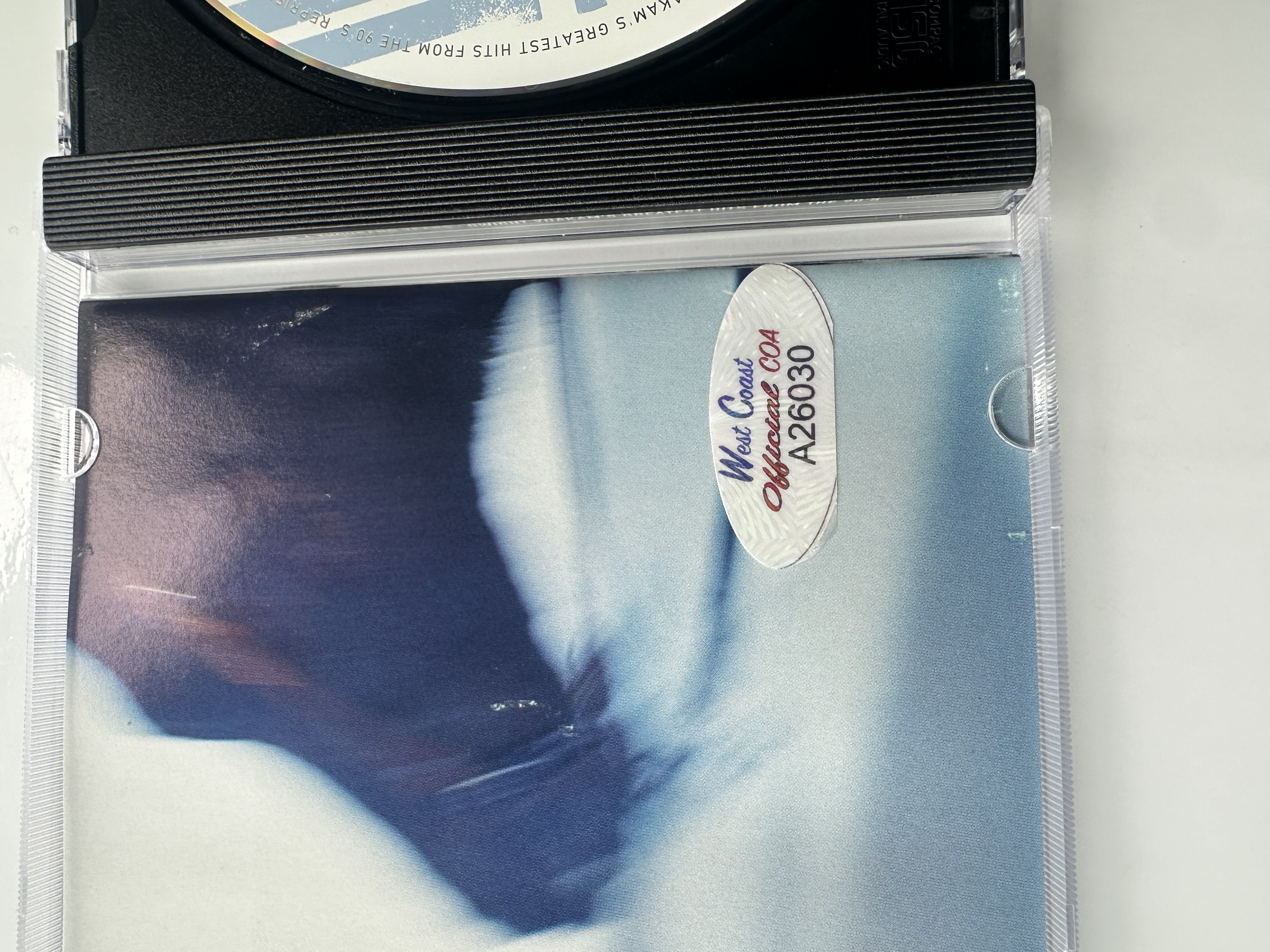 A26030 Dwight Yokun last chance for 1000 years signed CD